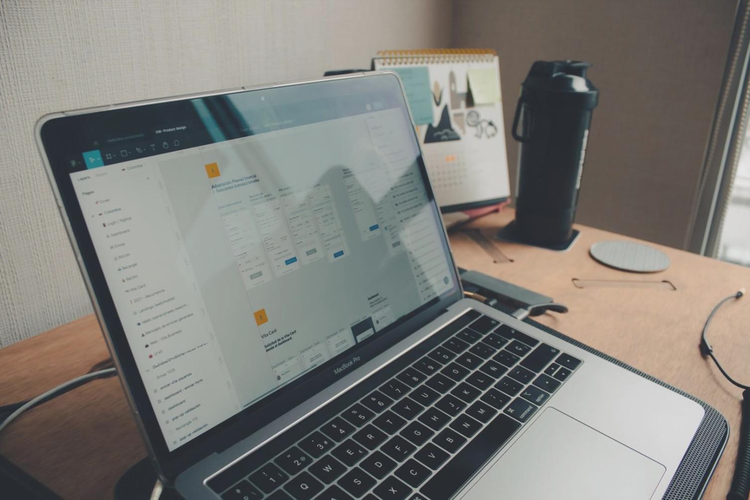 Teilnehmende bei einer Workshop-Session zur Finanzberichterstattung